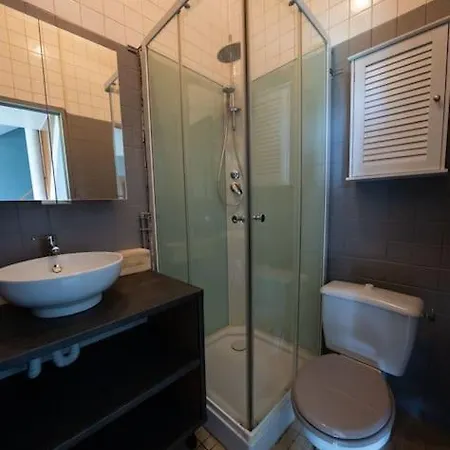 Duplex Calme Proche Centre-ville Apartment